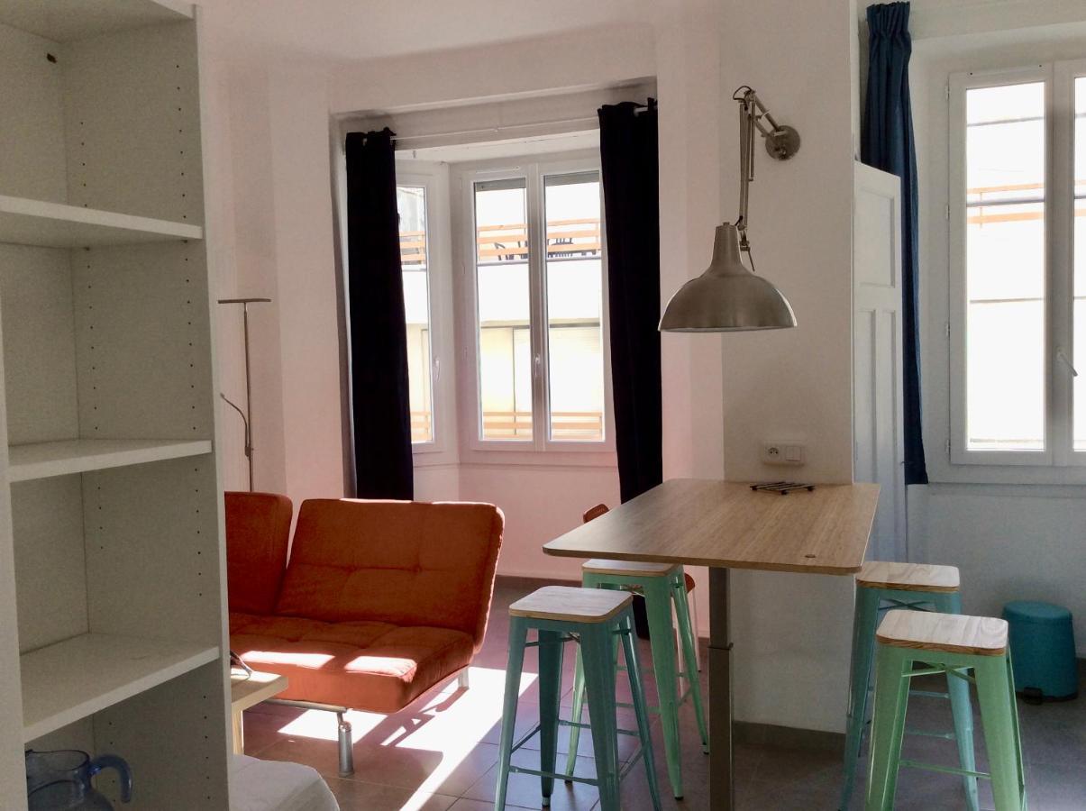 Apartament Confort, Central Studio Tulon Zewnętrze zdjęcie