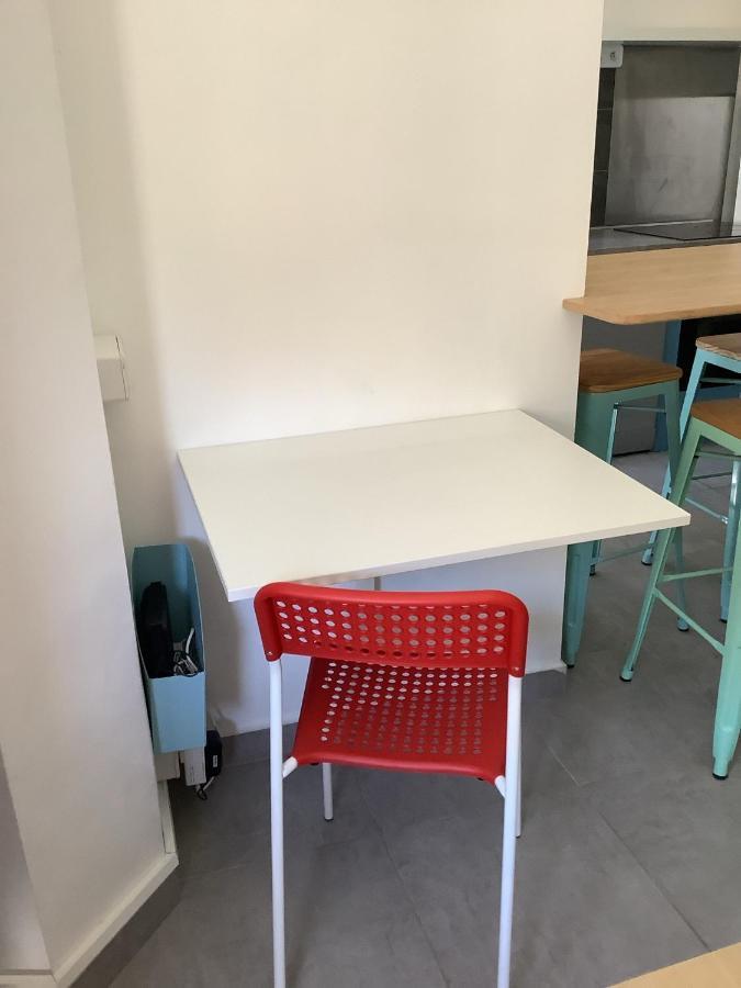 Apartament Confort, Central Studio Tulon Zewnętrze zdjęcie