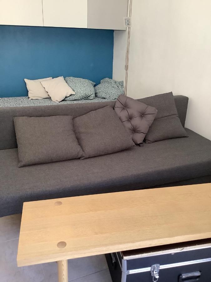 Apartament Confort, Central Studio Tulon Zewnętrze zdjęcie