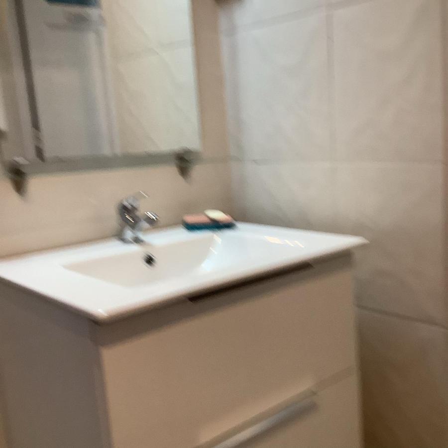 Apartament Confort, Central Studio Tulon Zewnętrze zdjęcie